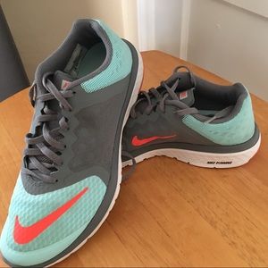 Nike Sneakers